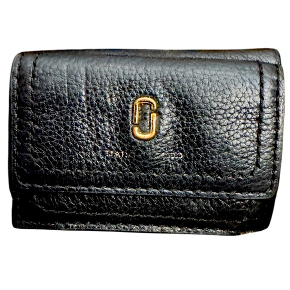 Marc Jacobs Handbags - Marc Jacobs ~ Mini Trifold Leather Wallet